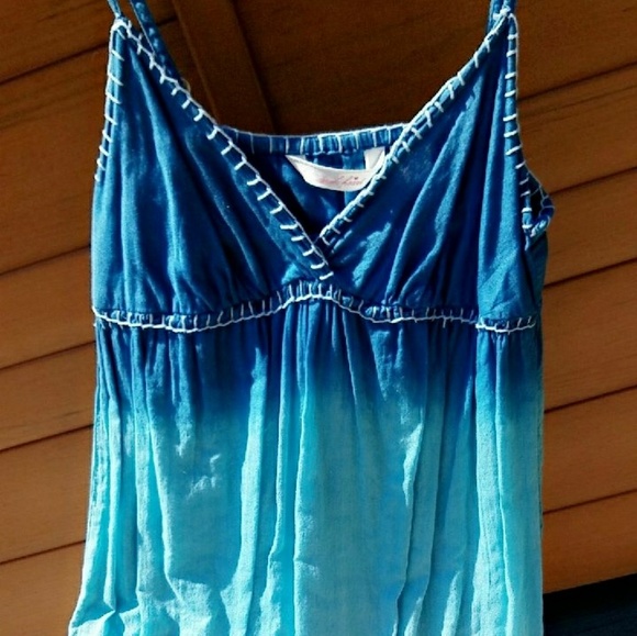 Dress - Picture 1 of 3